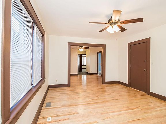 3rd image of 4311 Mercier St #1