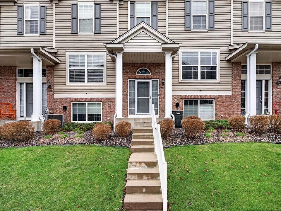 1st image of 900 Ledgestone Dr
