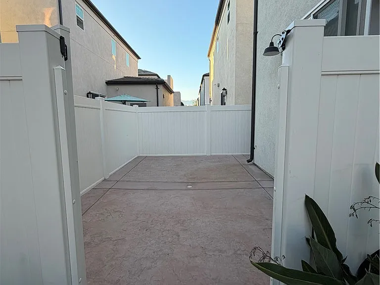 2495 E Encanto Paseo — Photo 5
