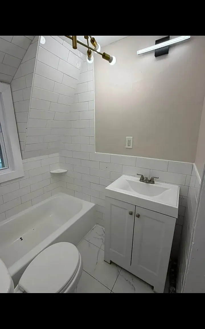 2 bed, $1,700 — Photo 4