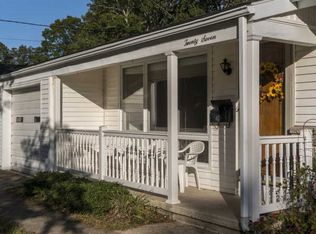 27 S Laurel Dr, Somers Point, NJ 08244