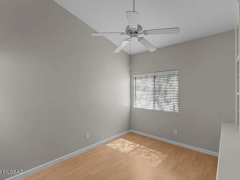 5580 N Via Umbrosa — Photo 22