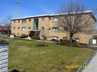5200 Royalton Rd #A4, North Royalton, OH 44133
