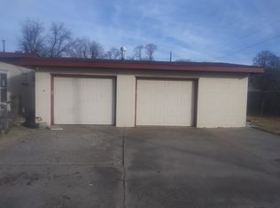 110 E Shadyside Ave, Wichita, KS 67216