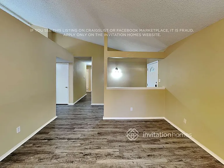 1028 Twin Falls Dr — Photo 6