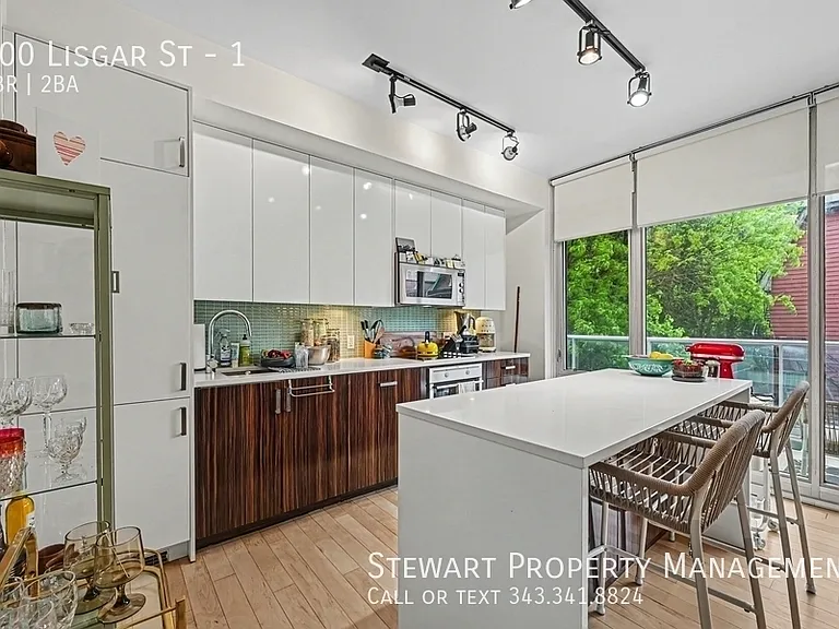 300 Lisgar St #1 — Photo 7