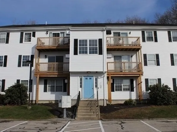 36-36 Gibbs St #C, Worcester, MA 01607