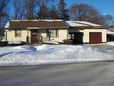 15 E State St, Janesville, WI, 53546