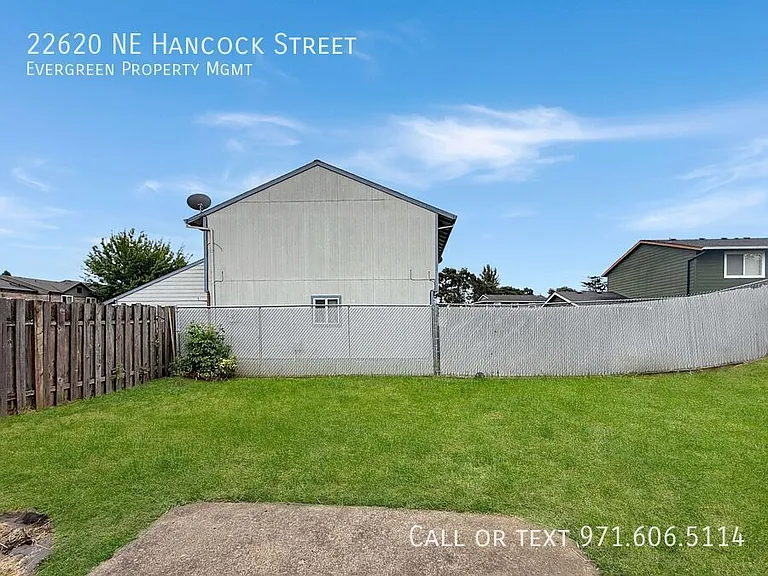 22620 NE Hancock St — Photo 26