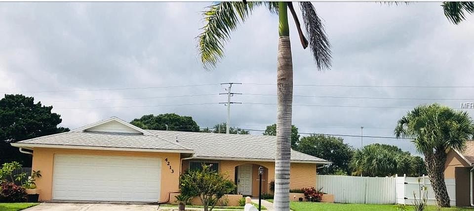 1st image of 4213 Eastwood Dr