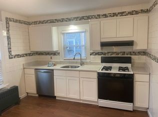 75 Madison St #1, Pawtucket, RI 02861