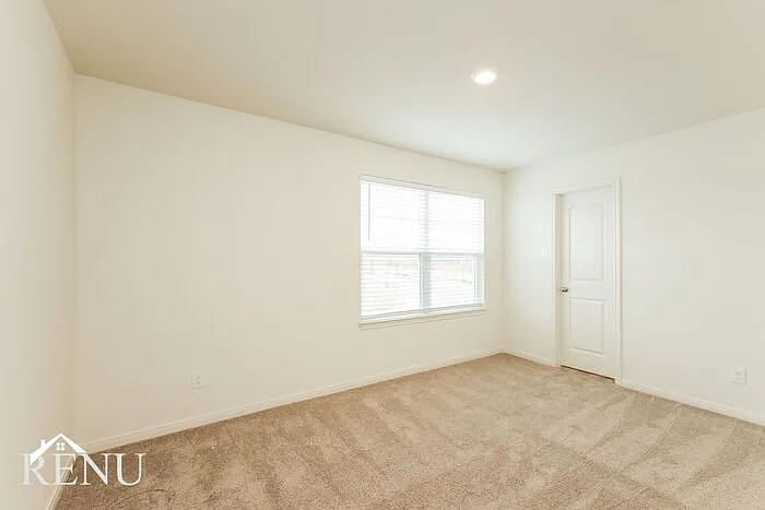 3034 Citron Gdn — Photo 16