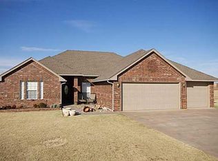 6023 Callahan Way NE, Piedmont, OK 73078