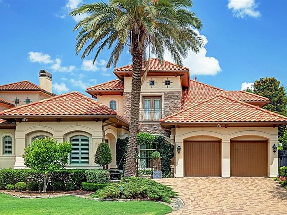 3rd image of 3007 Rosemary Park Ln