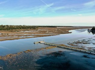 13 Olde Church Rd, St Helena Is, SC 29920