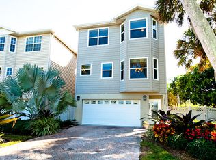 213 81st St, Holmes Beach, FL 34217