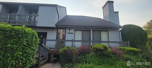 24 Cotoneaster Ct Photo 1