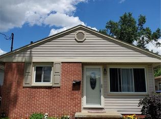 943 Stanwood Ave, Akron, OH 44314
