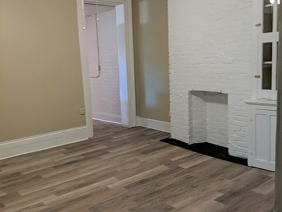 3rd image of 105 Philip St #1