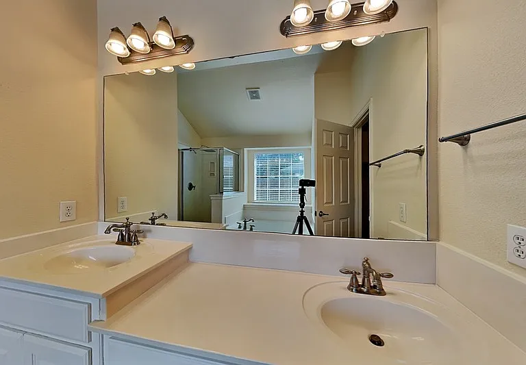 15748 Appaloosa Dr — Photo 11