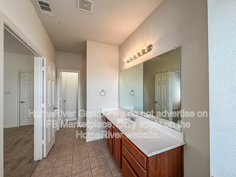 1234 Bethel School Ct #UPSTAIRS — Photo 9
