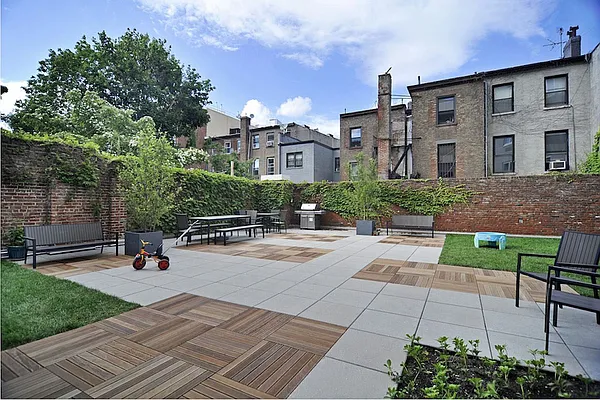 Sold by Corcoran | media 20