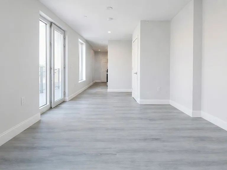 142 Huron St #5B — Photo 4
