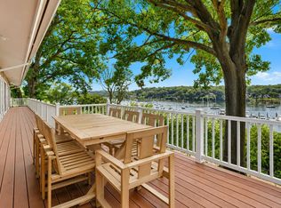 9 Kanes Ln, Halesite, NY 11743