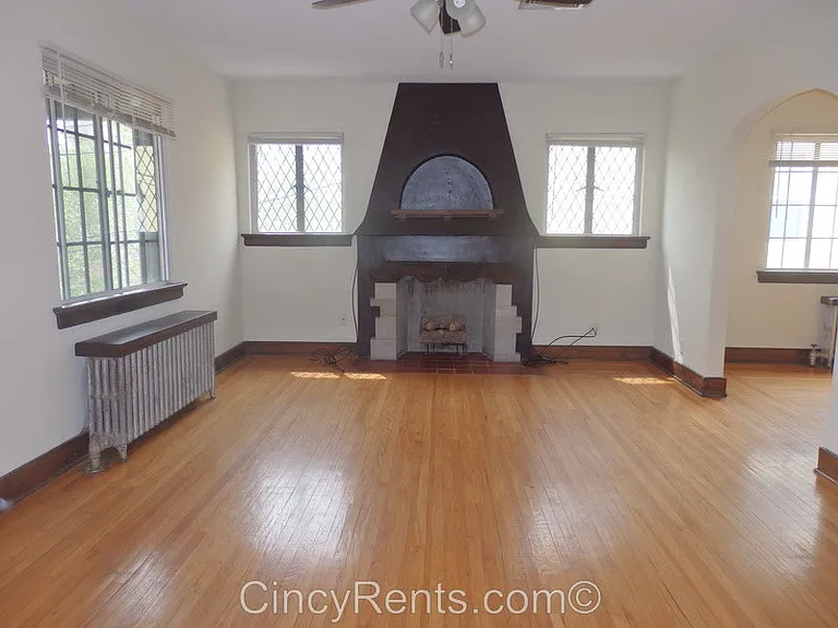 3531 Michigan Ave #2 — Photo 5