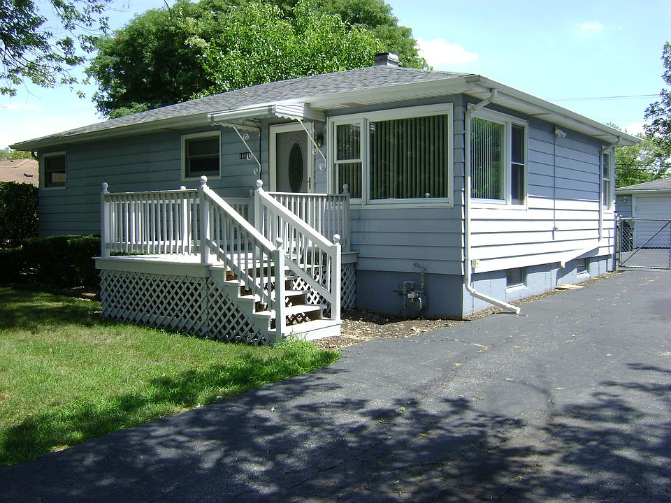 1st image of 16837 Forestview Dr