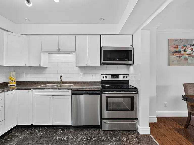 14 Mullis Cres — Photo 11