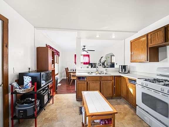 5th image of 508 N Harris Ave