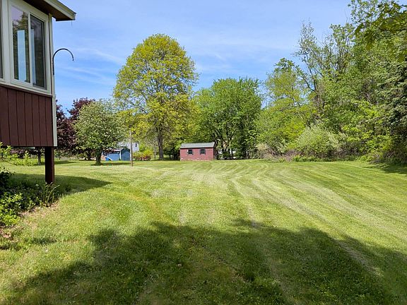 2nd image of 39 Old Auburn Road