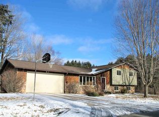 5800 Redwing Way, Wausau, WI 54401