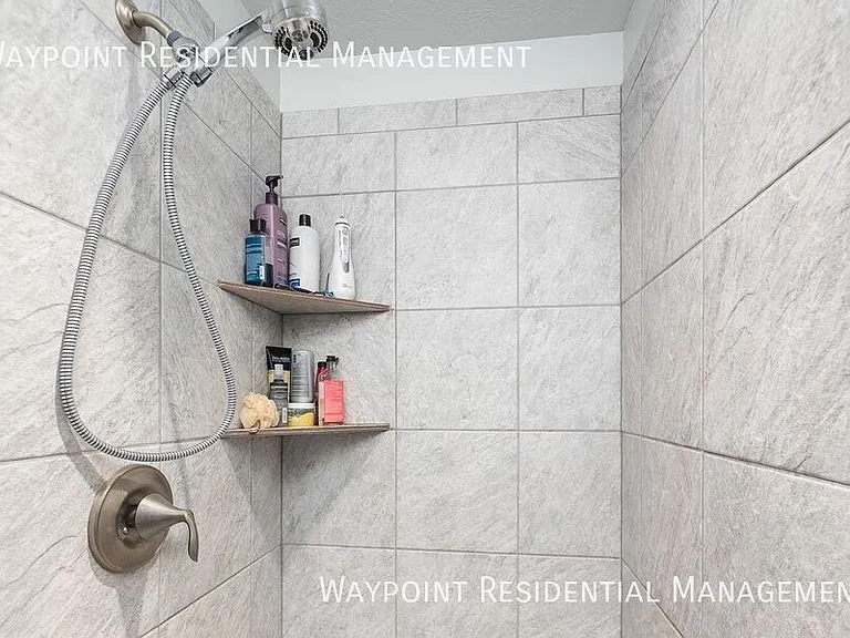4342 S Axiom Ave — Photo 23