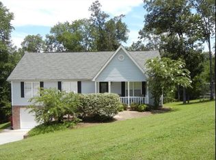 9438 Sugar Pine Dr, Soddy Daisy, TN 37379