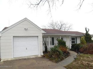 212 Edison Rd, Barnegat, NJ 08005