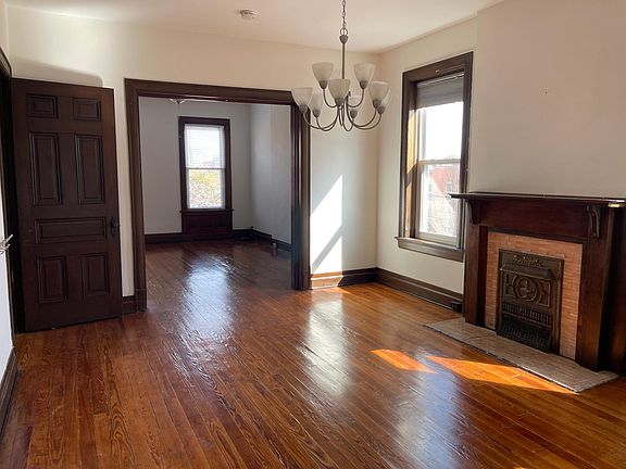5th image of 2711 Virginia Ave #A