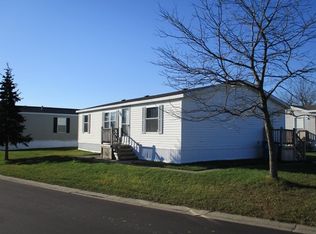 3485 Creekside Blvd, Burton, MI 48519