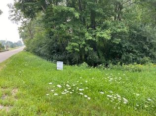 Timber Trl, Hortonville, WI 54944