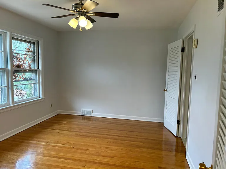 1305 N Harlem Ave #10 — Photo 12