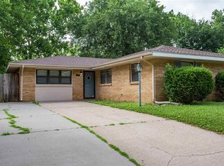 1768 Cassell Rd, Manhattan, KS 66502