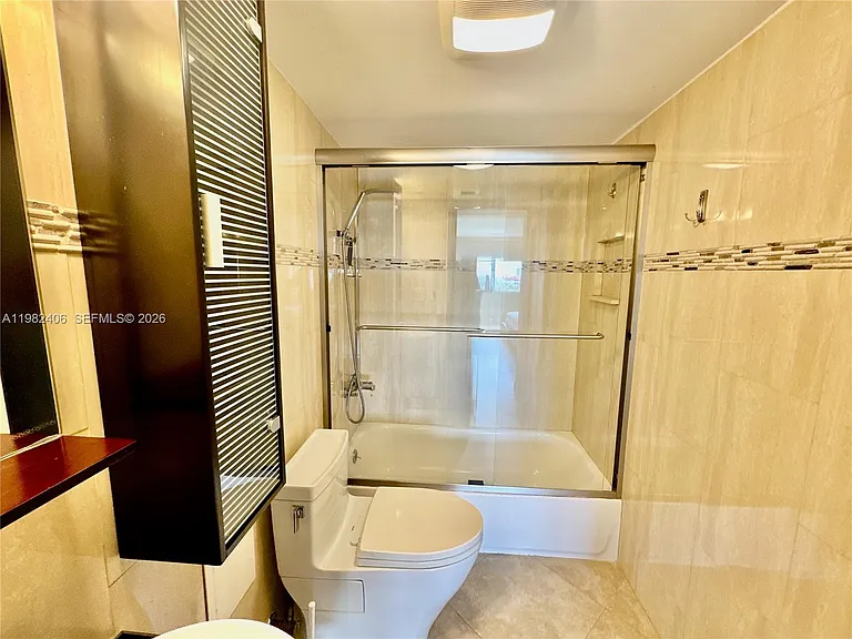 3180 S Ocean Dr #401 — Photo 6