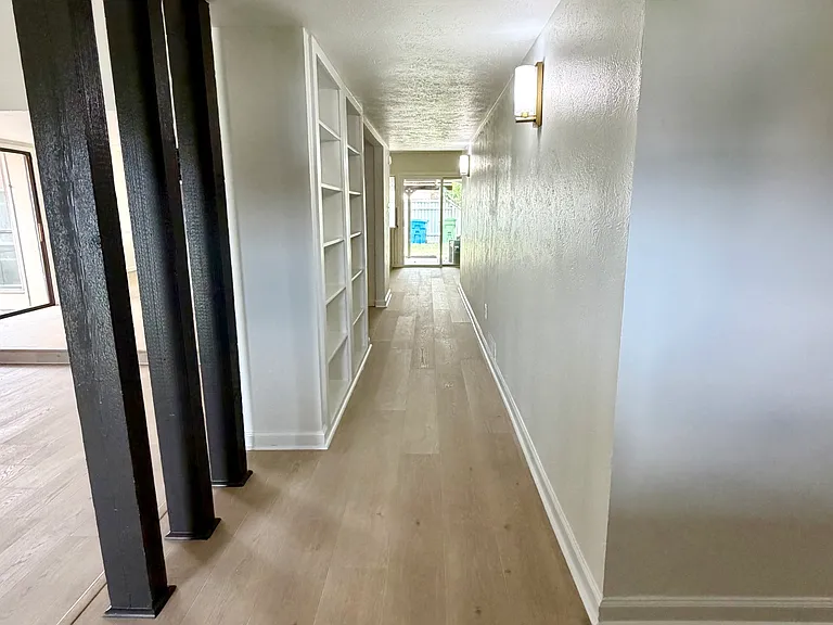 5221 Reed Dr — Photo 6