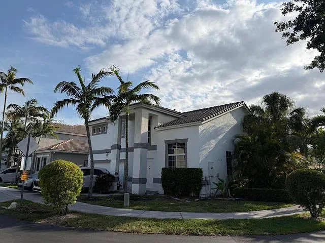 5362 NW 108th Pl — Photo 10