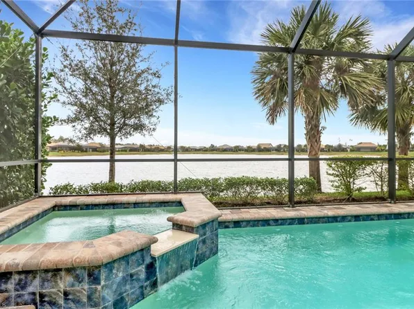 7807 Jacaranda LN, NAPLES, FL 34114