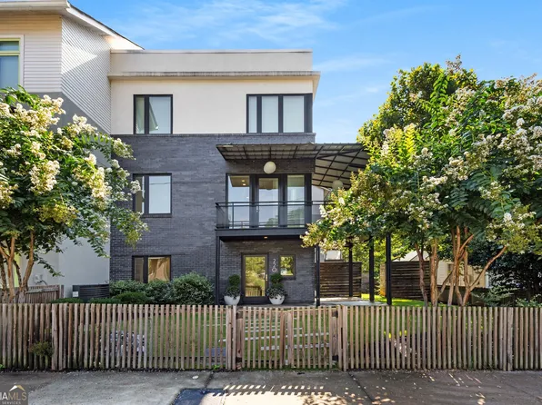 220 Wilbur Ave, Atlanta, GA 30316