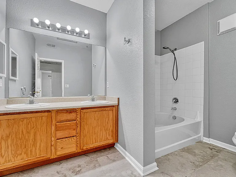 5745 N Genoa Way #13-303 — Photo 24