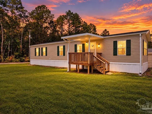 4104 Adams Rd, Pace, FL 32571