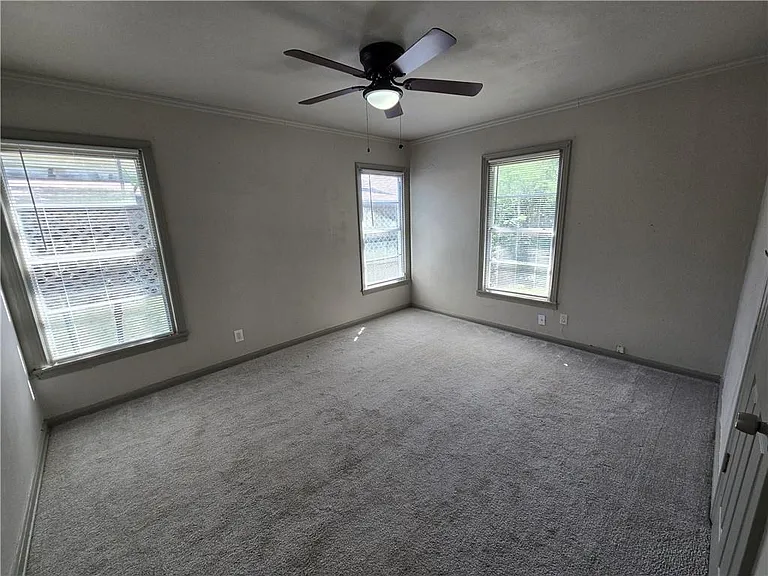 4813 Cheryl Dr — Photo 9
